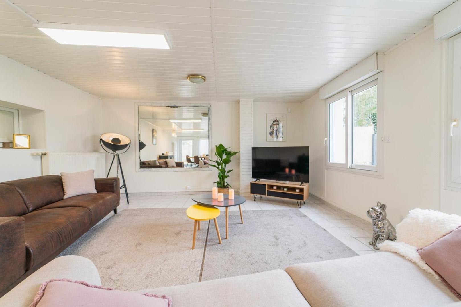 Apartment Le Gue Sourdeau: 150m² 5 Min From Futuroscope Chasseneuil-du-Poitou